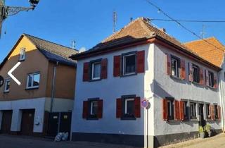 Haus mieten in 67489 Kirrweiler, Einfamilienhaus mit gemeinschaftlicher Dachterrasse und Hof in Kirrweiler zu vermieten