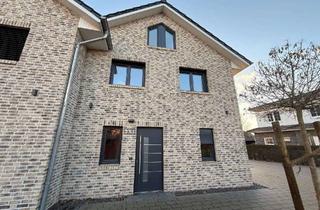 Haus mieten in Elisabeth-Selbert-Straße 13, 25335 Elmshorn, *Neuwertige Doppelhaushälfte zu vermieten*