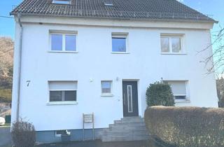 Anlageobjekt in Landstr., 76571 Gaggenau, Kernsanierte Kapitalanlage - OG-Wohnung zur Selbstnutzung frei