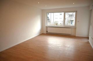 Wohnung kaufen in Adam-Krafft-Str. 7e, 96050 Bamberg, Moderne, lichtdurchflutete 3-Zi-Wohnung mit Südwestbalkon, Garage & Blick ins Grüne in super Lage