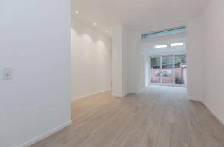 Wohnung kaufen in Vogelsbergstraße 32, 60316 Nordend-Ost, Kernsanierte Altbau-Wohnung mit ausgebautem Untergeschoss in absoluter Toplage in Frankfurt- Nordend