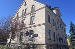 Wohnung kaufen in Oberwiesenthaler Straße, 09471 Bärenstein, Für EIGENNUTZER ! Individuell gestaltbare Wohnung im 1. OG - mit Balkon, Garage und Stellplatz!
