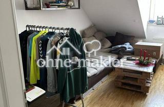 Wohnung mieten in Blumenstr. 3, 30159 Hannover, Zentral aber ruhig: Gemütliche Dachgeschosswohnung in der City