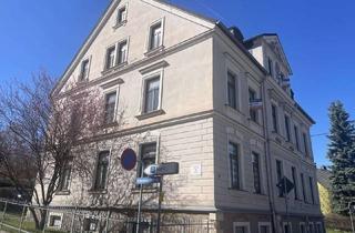 Wohnung kaufen in Oberwiesenthaler Straße, 09471 Bärenstein, Für EIGENNUTZER ! Individuell gestaltbare Wohnung im 1. OG - mit Balkon, Garage und Stellplatz!