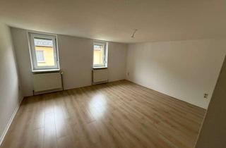 Wohnung mieten in Freybergstr. 25, 07955 Auma, Helle 3-Raum-Wohnung im Zentrum von Auma und Stellplatz-Möglichkeit