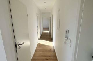Wohnung mieten in Beethovenstraße, 28790 Schwanewede, Modern sanierte 5-Zimmer-Dachgeschosswohnung /Bezugsfrei ab 01.04