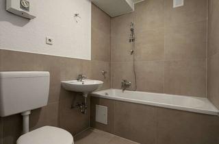 Wohnung mieten in Hochstraße 39/41, 47929 Grefrath, Renovierte 4,5-Zimmer Wohnung in Grefrath Oedt mit Balkon zu vermieten