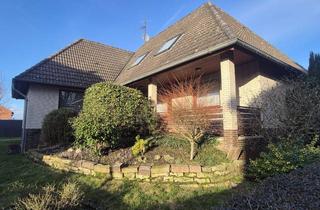 Haus kaufen in 31180 Giesen, Großzügiger Winkelbungalow mit Garage und Einliegerpotenzial in ruhiger Lage von Giesen-Hasede