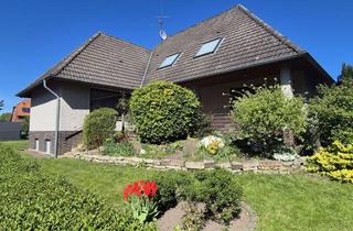 Haus kaufen in 31180 Giesen, Großzügiger Winkelbungalow mit Garage und Einliegerpotenzial in ruhiger Lage von Giesen-Hasede