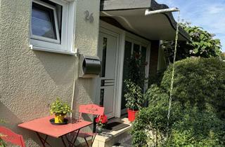 Haus kaufen in Haydnstraße 26, 34225 Baunatal, Sanierter Reihen-Bungalow im Leiselfeld Baunatal-Altenbauna