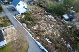 Grundstück zu kaufen in 53577 Neustadt, Mehr Platz für Ihre Zukunft: ca. 1.358 m² Grundstück mit Teilungspotenzial in ruhiger Wohnlage