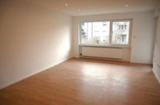 Wohnung kaufen in Adam-Krafft-Str. 7E, 96050 Bamberg, Bamberg - Moderne, lichtdurchlfutete 3-Zi-Wohnung mit Südwestbalkon, Garage & Blick ins Grüne in super Lage