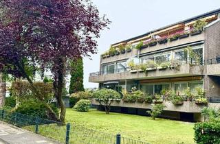 Mehrfamilienhaus kaufen in 41470 Neuss, Neuss - Neuss-Rosellen: 2-Zi-Wohnung mit Wohlfühlfaktor - Kamin, großer Balkon & Garage!