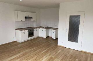 Wohnung kaufen in Drakestraße 77a, 12205 Lichterfelde, Helle 2-Zimmer-Wohnung mit Balkon im 4. OG - provisionsfrei