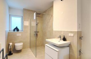 Wohnung kaufen in Hermann-Voland Str. 6-8, 78126 Königsfeld, Exklusive Neubauwohnung mit Südbalkon Königsfeld