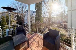Wohnung kaufen in Ahornallee 37a, 14050 Charlottenburg, Exklusive Familienwohnung mit Garten