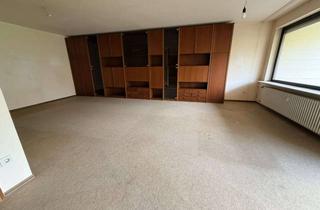 Wohnung kaufen in 75180 Dillweißenstein, Zentral gelegene 2,5-Zimmer Wohnung mit 2 Balkonen im Sonnenhof/Sonnenberg