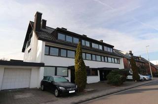 Wohnung kaufen in 41564 Kaarst, + Kaarst + Split-Level-Wohnung + ca. 123 m² Wohnfläche + 2 Schlafzimmer + Bj. 1975 +
