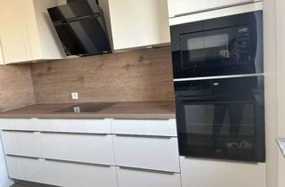 Wohnung mieten in Giselherstr 38, 86356 Neusäß, 4-Zimmer-Wohnung 90 qm in Neusäß - Kernsaniert - Top Lage, große Terrasse 45 qm, neue Einbauküche