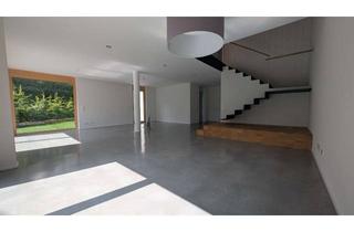 Wohnung mieten in 71088 Holzgerlingen, Außergewöhnliche 6,5 Zimmer Maisonette Wohnung auf 2 Ebenen mit Garten (Erstbezug)