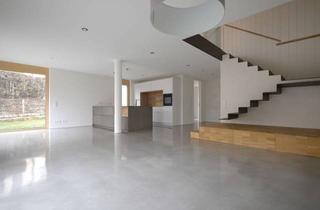 Wohnung mieten in 71088 Holzgerlingen, Außergewöhnliche 6,5 Zimmer Maisonette Wohnung auf 2 Ebenen mit Garten (Erstbezug)