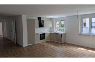 Wohnung mieten in Diakonissenweg, 76593 Gernsbach, Zweitbezug - 4,5 - Zimmerwohnung im EG mit Terrasse und Balkon