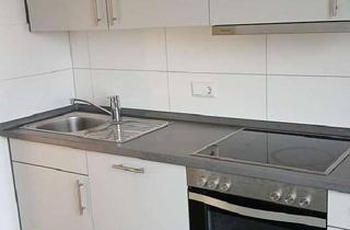 Wohnung mieten in Theodor-Storm-Straße, 29640 Schneverdingen, Sanierte 3-Zimmer-Wohnung mit Balkon