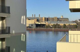 Wohnung mieten in Schnellerstraße 86, 12439 Niederschöneweide, Kleine Oase: gemütliche 2-Zimmer-Wohnung mit EBK & Balkon!