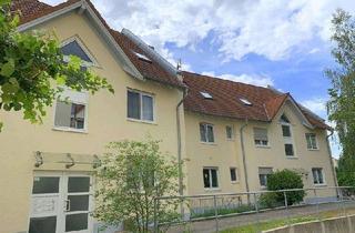Wohnung mieten in Lessingstraße 17, 01689 Weinböhla, Freundliche 2-Zimmer-Wohnung im 1.OG mit Südbalkon, Laminatboden, Badewanne und PKW-Stellplatz