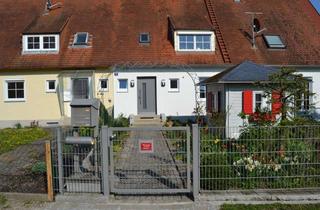 Wohnung mieten in Herrenwörthstraße, 86633 Neuburg, 3-Zimmer-Erdgeschosswohnung mit Gartenpavillon befristet zu vermieten