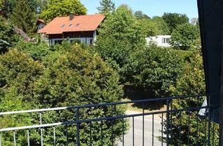 Wohnung mieten in Hanfelder Str 25, 82319 Starnberg, Exklusive, zentrale 1,5-Zi-DG-Whg mit Balkon EBK, 700m zur S-Bahn