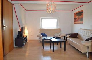 Wohnung mieten in Am Wolterskreuz, 50354 Hürth, Hürth-Kendenich: 2-Zimmer-Whg. im Dachgeschoss. ab 01.03.26.