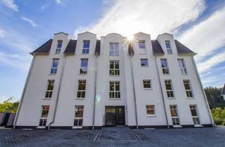 Wohnung mieten in 54550 Daun, 3-Zimmer-Dachgeschosswohnung mit gehobener Innenausstattung mit Balkon und EBK in Daun