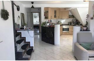 WG-Zimmer mieten in Rosenstraße 32, 72770 Reutlingen, Hochwertige Frauen WG