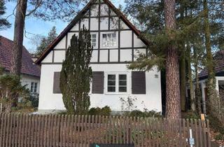 Einfamilienhaus kaufen in 14532 Kleinmachnow, Einfamilienhaus mit großen Garten, Südterrasse und Carport in Kleinmachnow