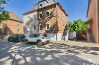 Doppelhaushälfte kaufen in 52355 Düren, Modernisierungsbedürftige Doppelhaushälfte in guter Lage in Düren-Rölsdorf