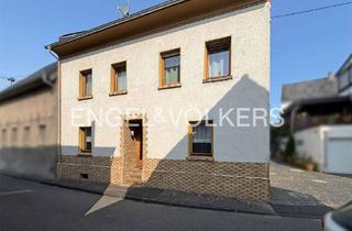 Einfamilienhaus kaufen in 56566 Neuwied, Einfamilienhaus mit 4 Zimmern in zentraler Lage