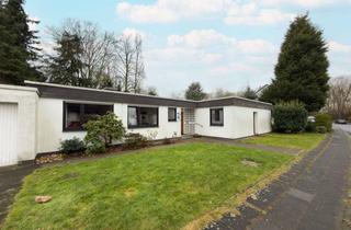 Haus kaufen in Theodor-Storm-Straße, 51375 Leverkusen, Wohnen, Anbauen, Aufstocken, Neubauen:Freistehender Bungalow auf 1.225 m² Grundstück