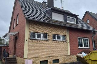 Einfamilienhaus kaufen in 52428 Jülich, Notverkauf - eines freistehenden Einfamilienhauses mit Doppelgarage