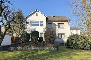 Haus kaufen in 59846 Sundern, Zweifamilienhaus in Sundern-Allendorf