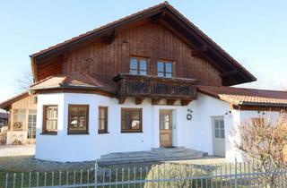 Haus kaufen in Starnberger Straße 30, 82335 Berg, Charmantes Landhaus – innen komplett saniert