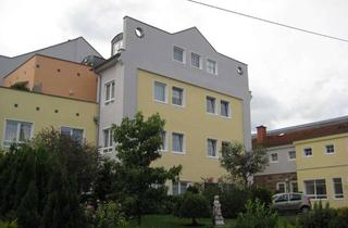 Mehrfamilienhaus kaufen in Sodener Straße 20, 61476 Kronberg, Wohnpark Sodener Straße – umfassend modernisiertes Mehrfamilienhaus mit 33 Einheiten