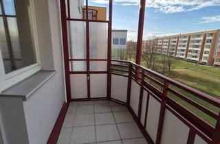 Immobilie mieten in Stecknadelallee 10/12, 04668 Grimma, Altersgerechte 2-Raumwohnung mit Fahrstuhl