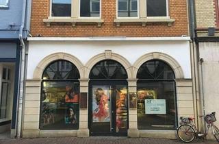 Anlageobjekt in Lange Herzogstraße 25, 38300 Wolfenbüttel, Stilvolles Wohn-und Geschäftshaus in der Fußgängerzone