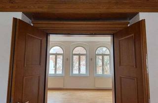 Praxen kaufen in 04758 Oschatz, Unternehmerische Freiheit auf 453m² - Ideal für Kanzlei oder Praxis, Raum für Gesundheit