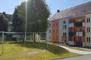 Wohnung mieten in Goethestraße, 08626 Adorf, Attraktive 3-Zimmer-Wohnung im Erdgeschoss mit großem Balkon