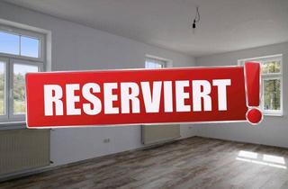 Wohnung mieten in Tannendorfstraße 12, 07973 Greiz, Etagenwohnung mit Balkon und Garage - Einbauküche möglich!