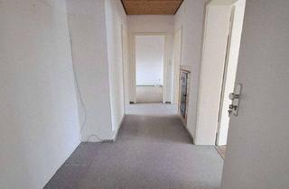 Wohnung kaufen in Faber-Du-Faur-Straße 12, 73433 Aalen, 3-Zimmer-Eigentumswohnung mit Balkon & WG-Potenzial in Aalen-Wasseralfingen