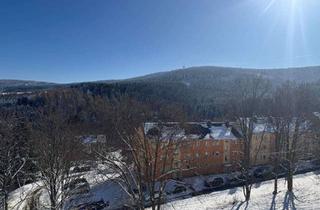 Wohnung kaufen in 09484 Oberwiesenthal, Schöne Ferienwohnung mit tollem Ausblick und fußläufig zum Skihang!