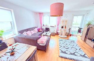 Wohnung kaufen in Reichenberger Straße, 91315 Höchstadt, Attraktive, modernisierte 2,5-Zimmer-Wohnung mit Balkon, Einbauküche und Stellplatz